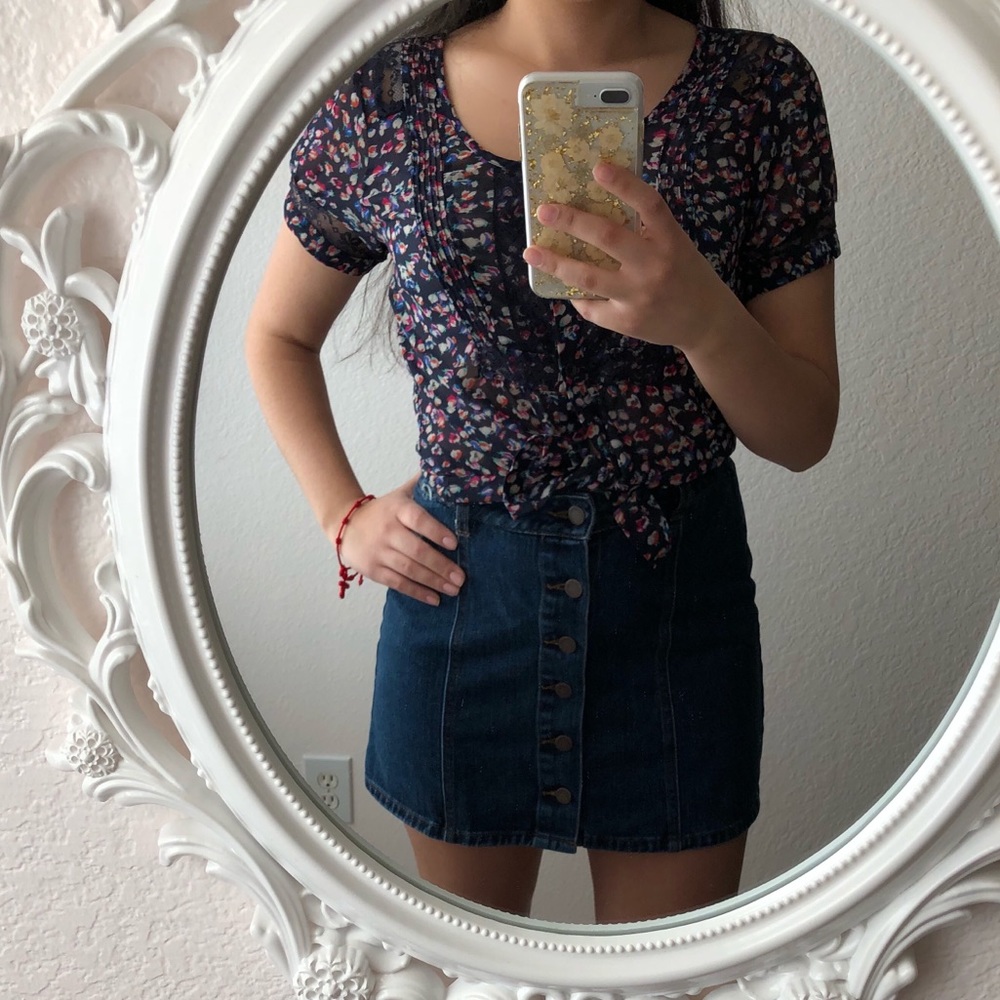 *****sold******Sheer top